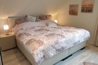 Das 2. Schlafzimmer des Ferienhaus Seeschwalbe in Fuhlendorf am Bodden der Ostsee
